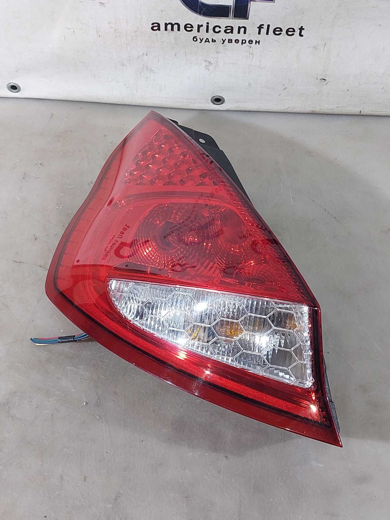 Ford Fiesta 11-19 Фонарь левый, правый хэтчбек / Форд Фиеста