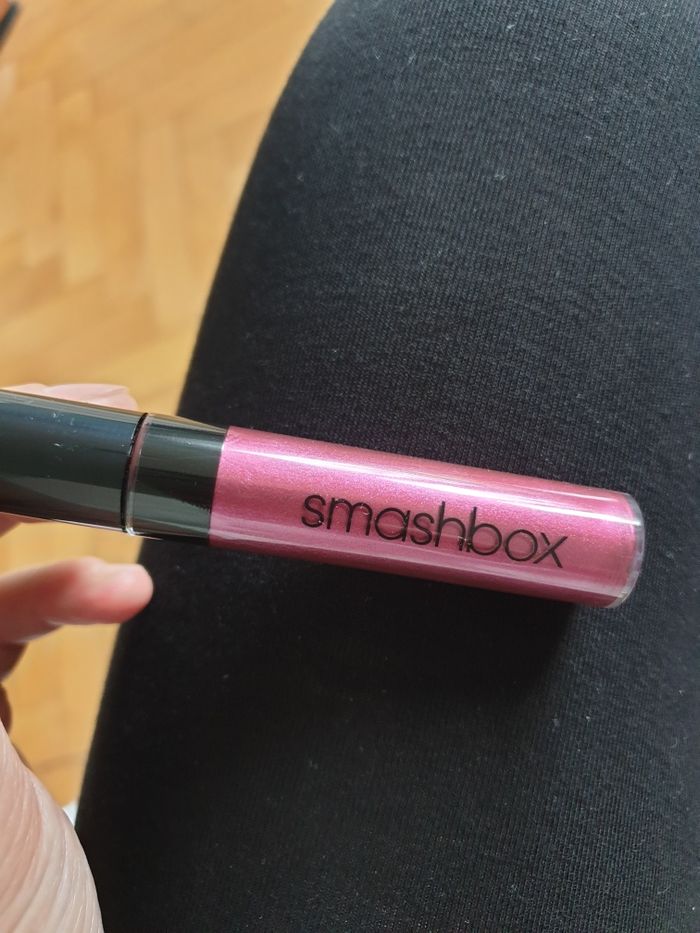 Nowy błyszczyk Smasbox kolor Foiled Brat