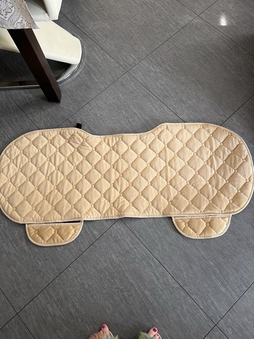 Mata ochronna do auta.