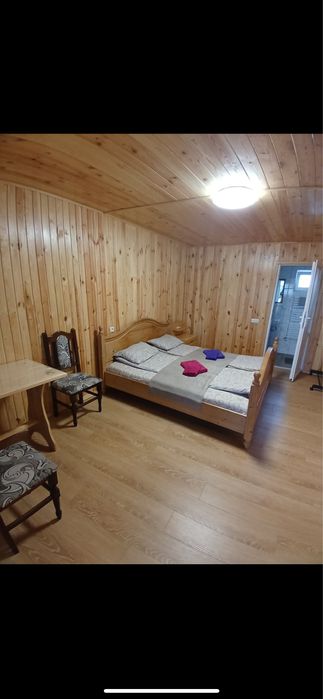 Кімнати подобовами, зі зручностями