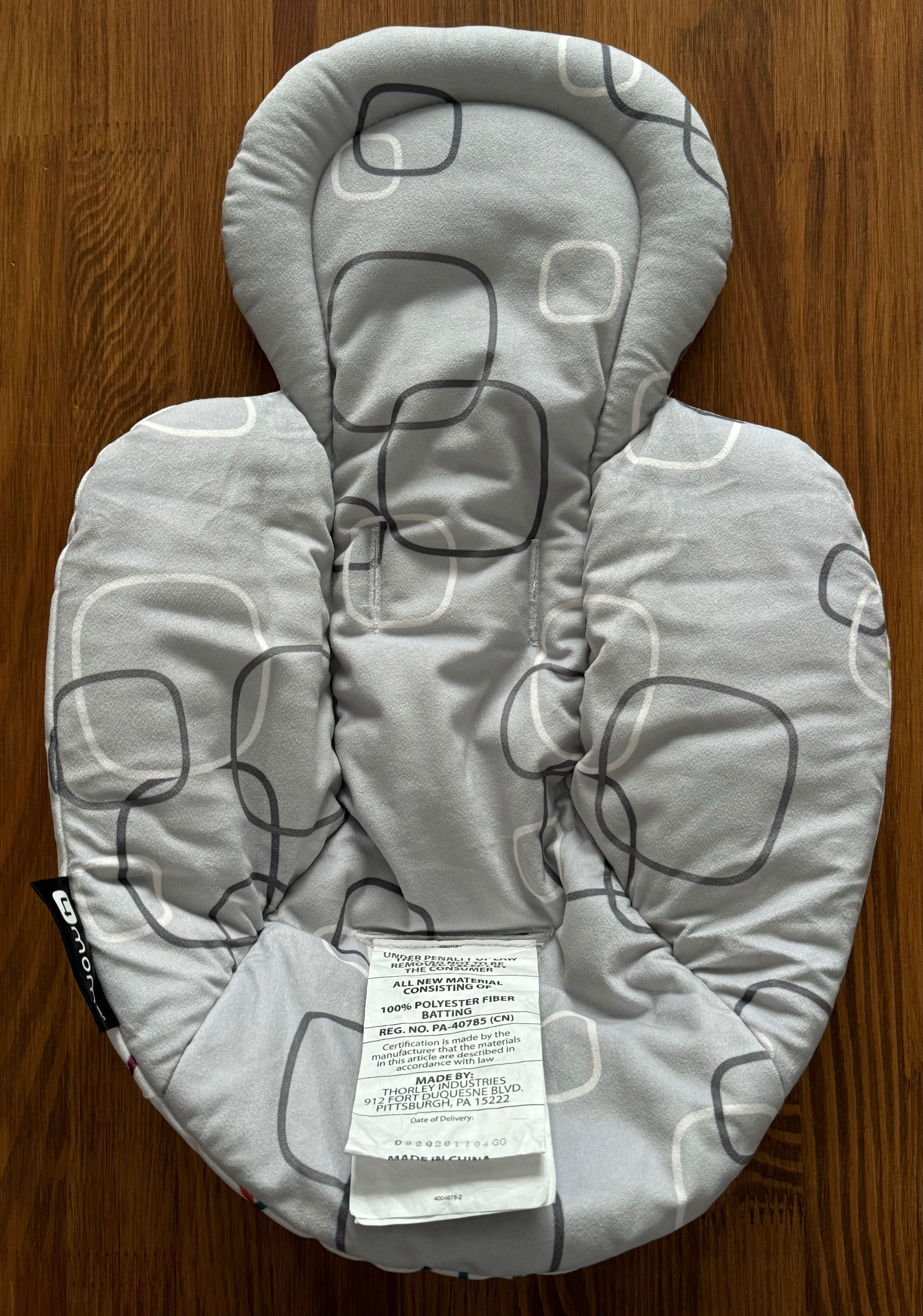 newborn insert вставка для гойдалки 4Moms Mamaroo