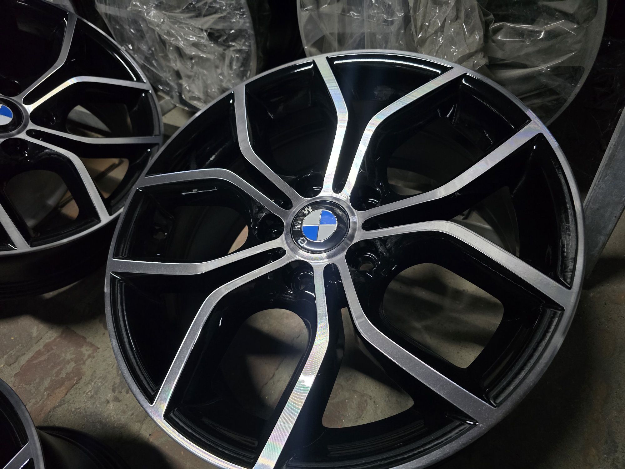 Felgi  18 5x120 BMW X3.X4  E90.91 F10 F11 F30   E60 x Drive