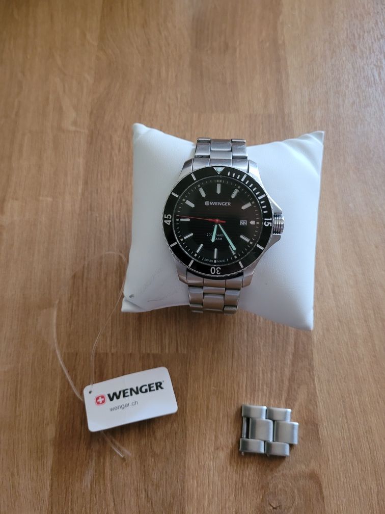 Zegarek Wenger 200 WR. Seaforce. Nowa basteria i serwis w Victorinox.