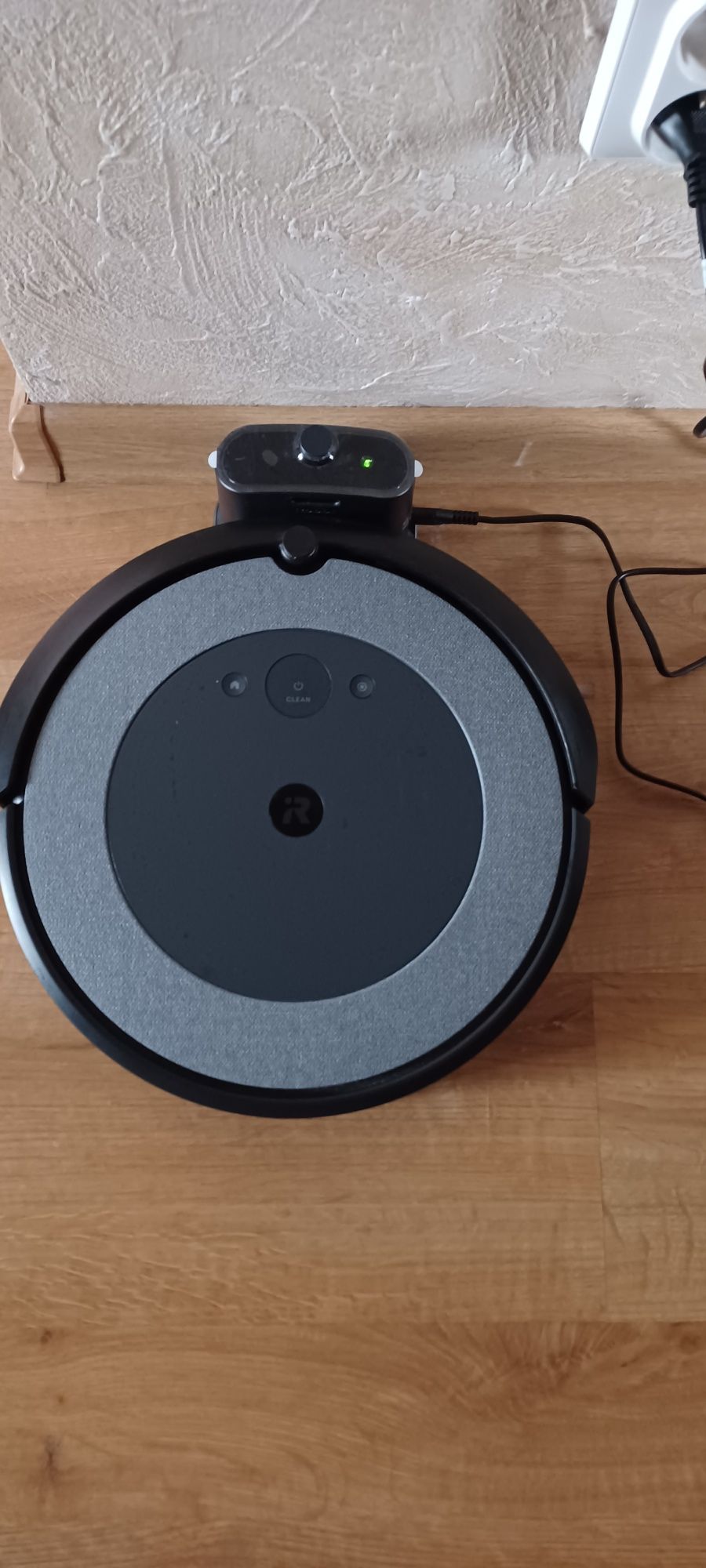 IRobot Roomba i3 nowy