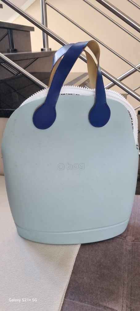 Malas da O bag como nova