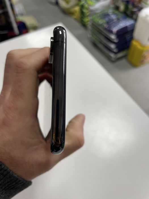 iPhone XS MAX 64Gb