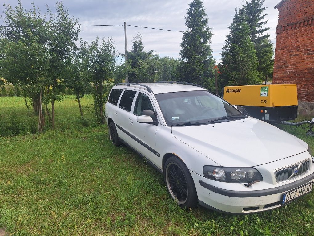 Volvo v70 2.5t 210KM