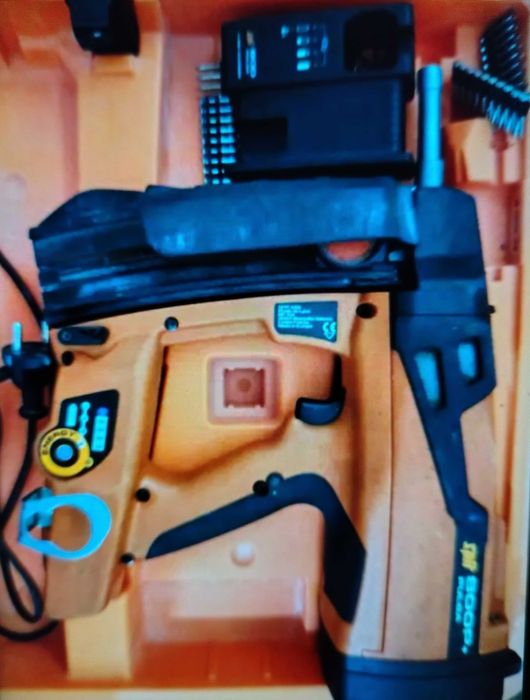 Osadzak gazowy PULSA 800P+ gwoździarka do betonu