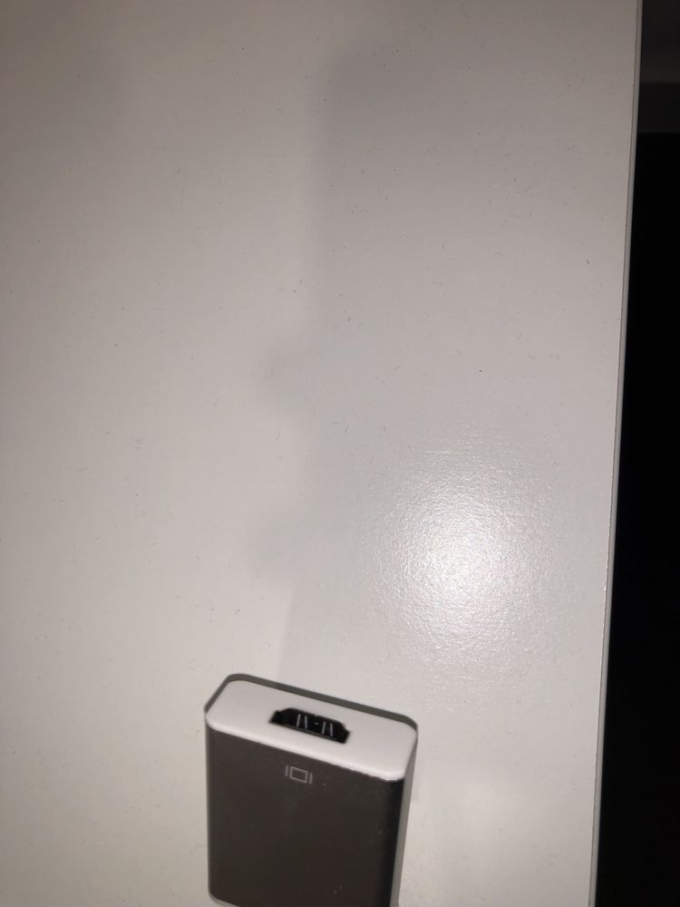 Vendo adaptador USB-C(Saída) para HDMI(Entrada)