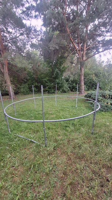 Trampolina o średnicy 4 metrów