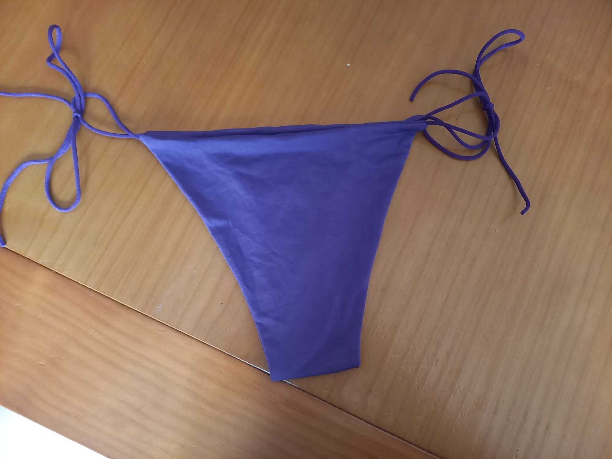 Conjunto bikini roxo