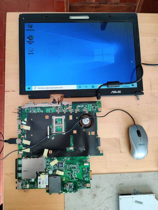 Portátil Asus X50GL