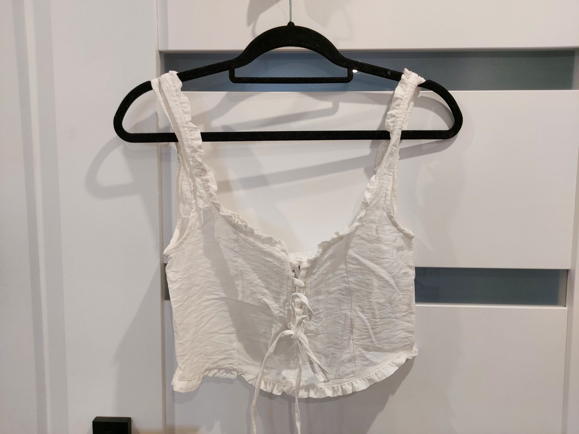 Bluzeczka crop top