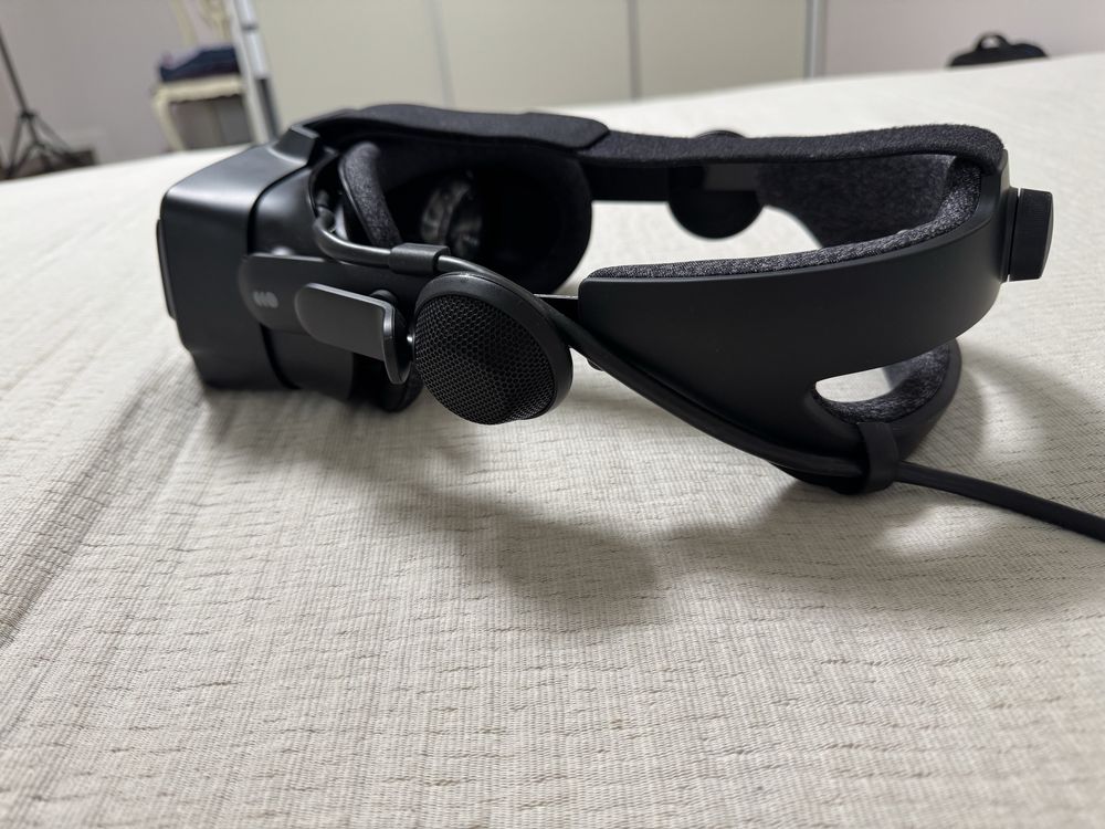 Шолом Valve Index