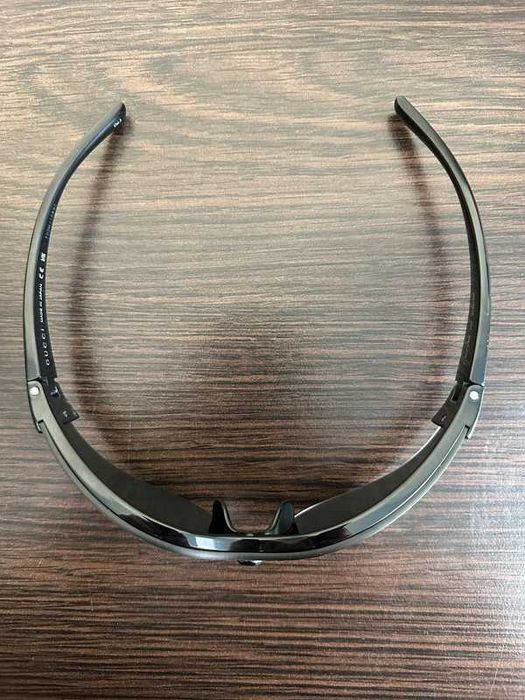 Okulary przeciwsłoneczne Gucci GG1651 S001