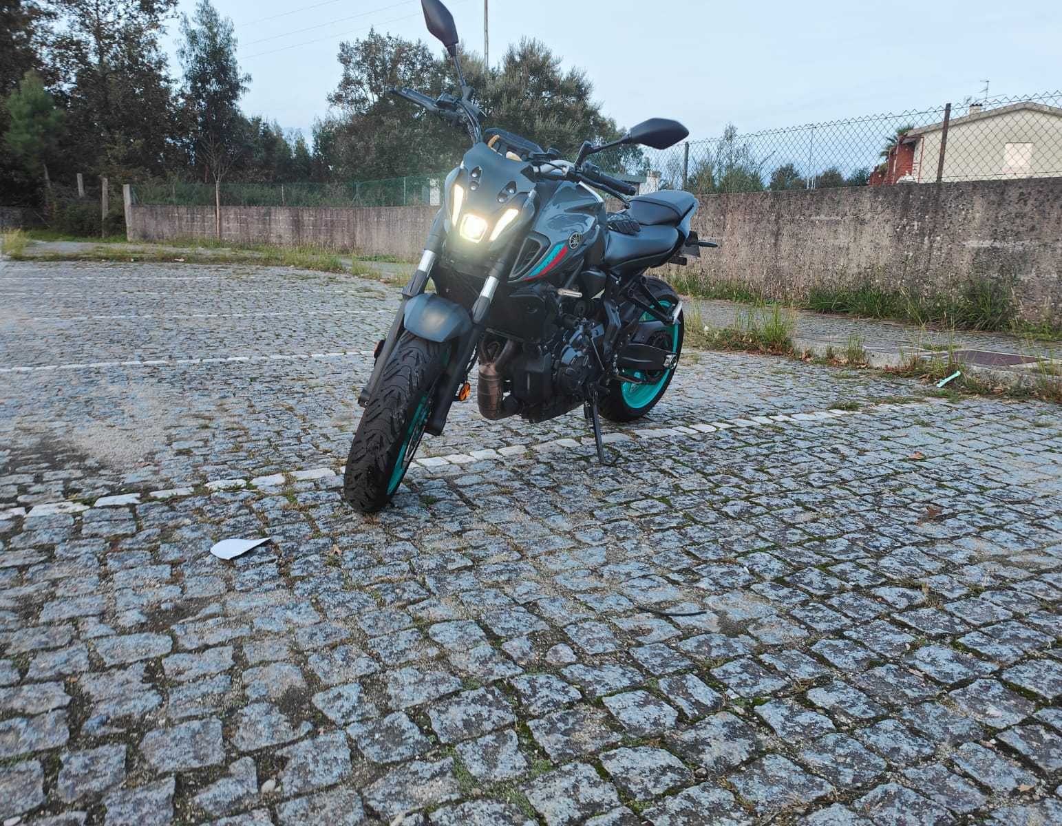 Mt-07 full power 2022 (escape completo akrapovic)