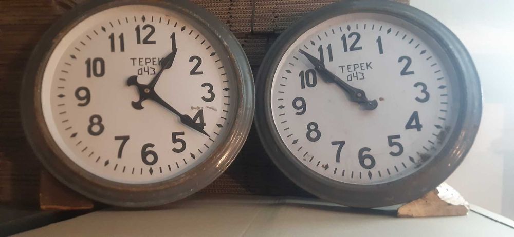 Часы  ТЕРЕК ОЧЗ вокзальные