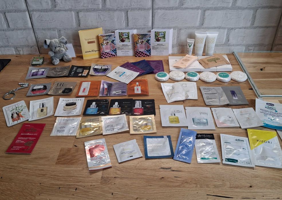 Kosmetyczka Kuferek BANGERHEAD Kalendarz Adwentowy Woreczki + Gratisy