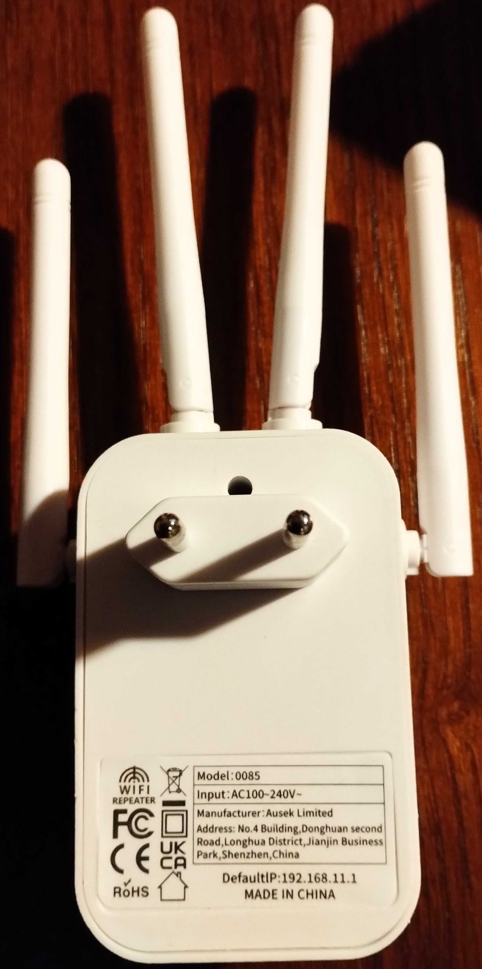 Router WIFI Repetidor Amplificador Sinal Internet NOVO
