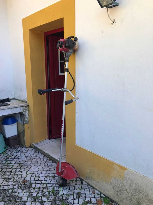 Roçadora rígida usada