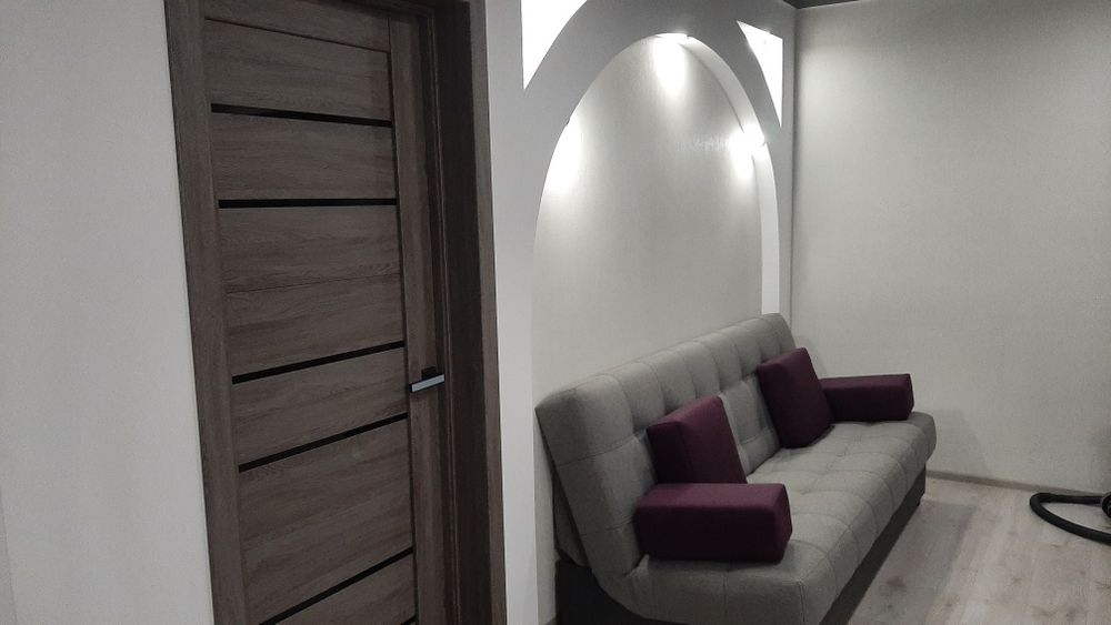 Аренда 2х ком квартиры  посуточно VIP класса в самом центре Чернигова