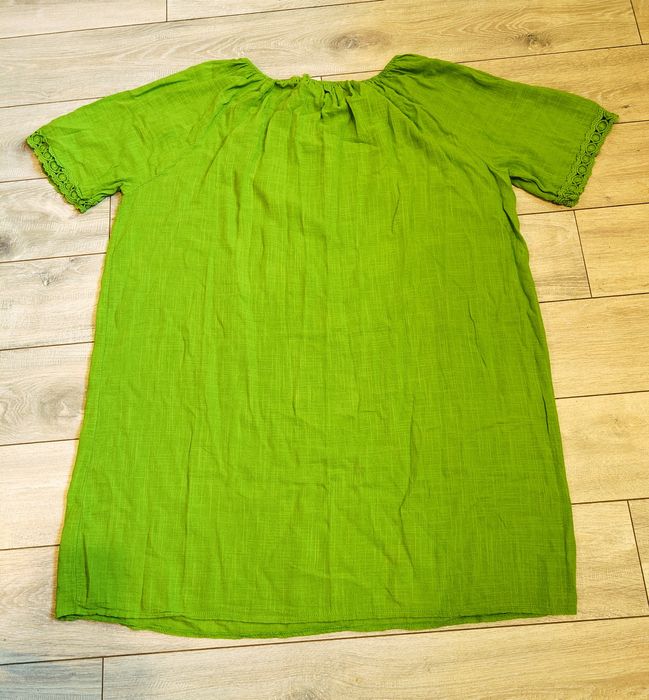 Sukienka zielona oversize jak nowa