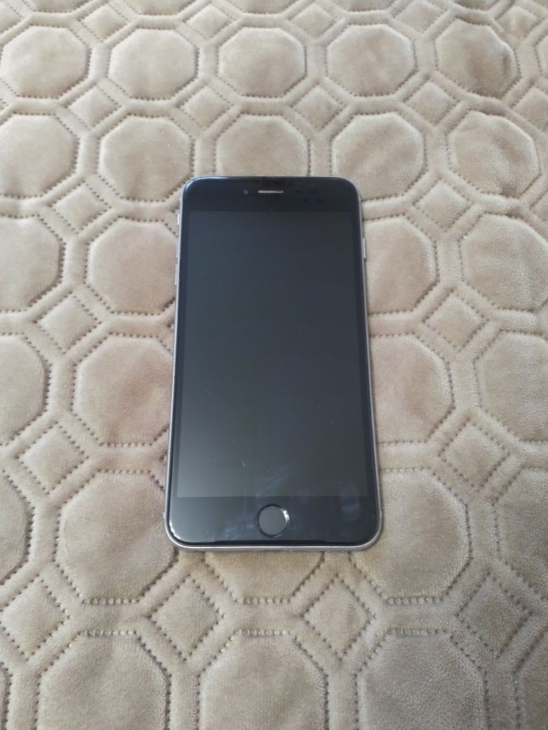 Продам iPhone 6s plus 64GB space grey