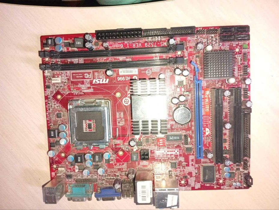 Материнська плата msi N1996