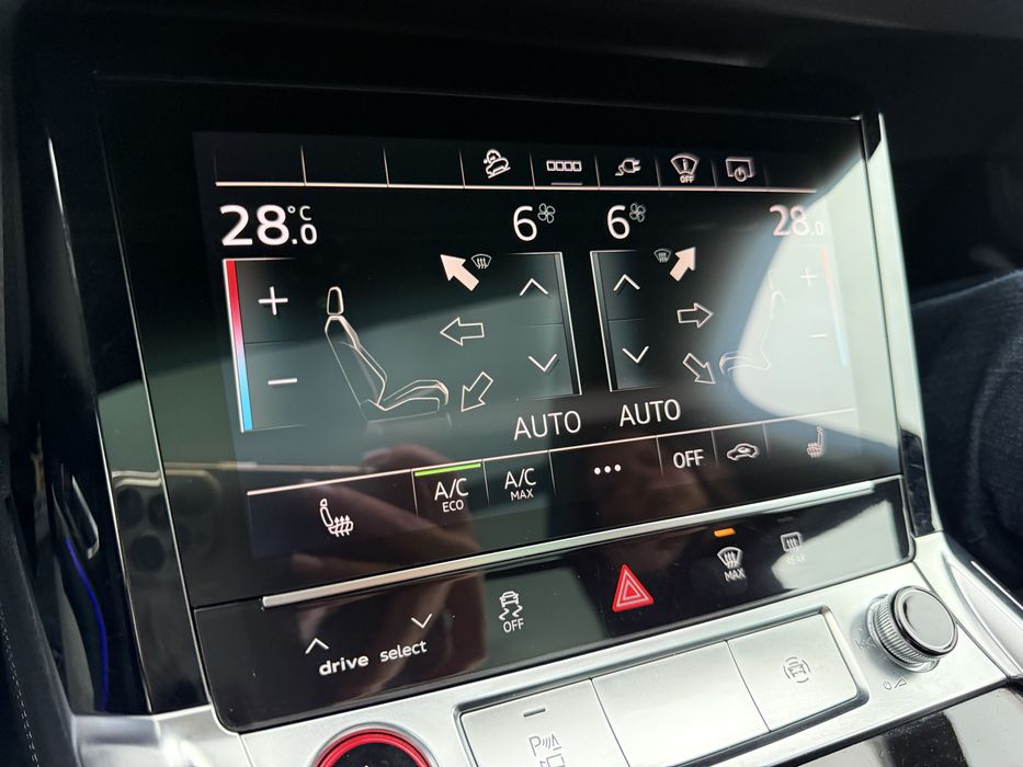 Audi E-Tron S Sportback (S line)