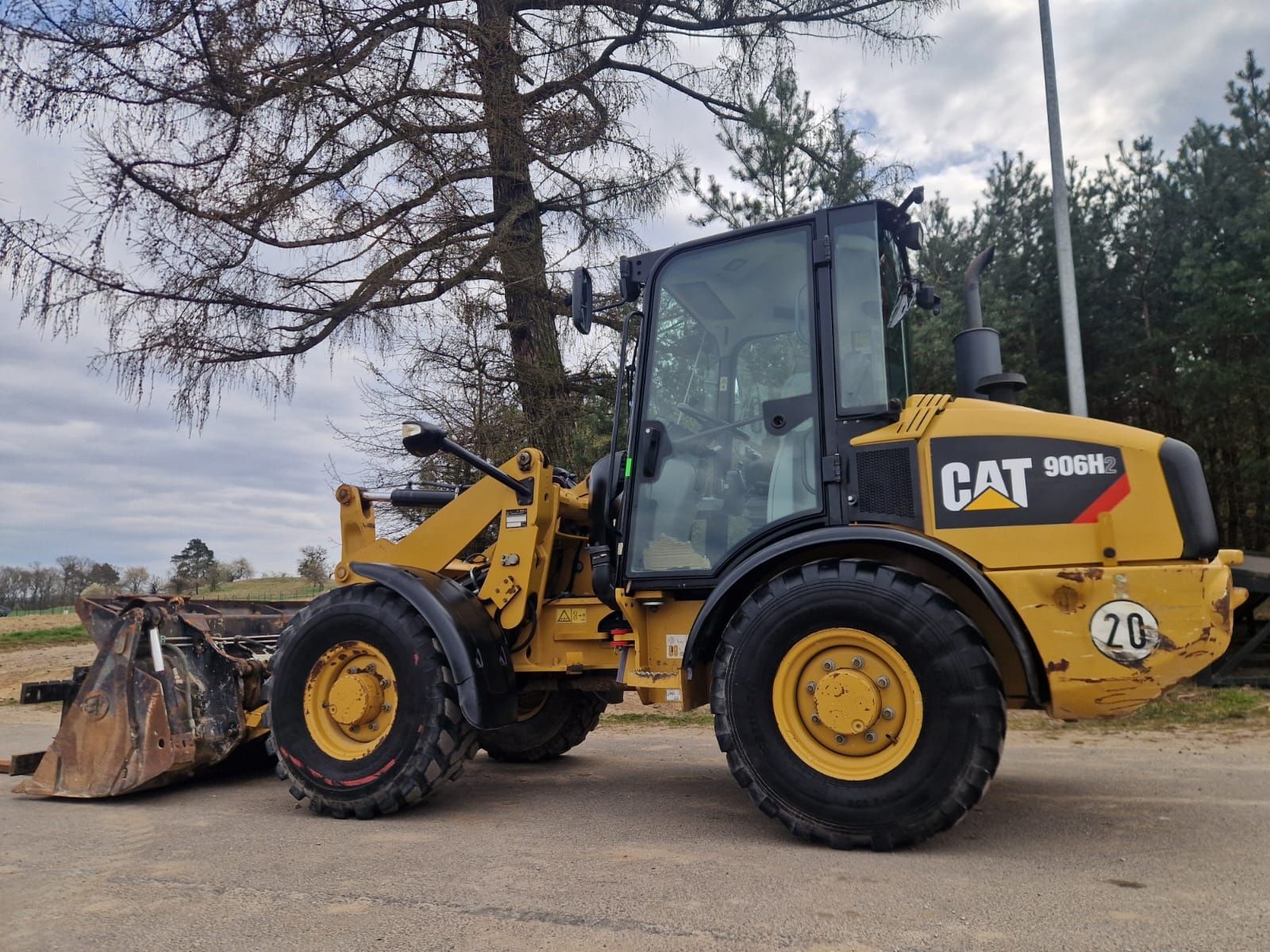 Ładowarka Caterpillar 906 H2 rok 2015