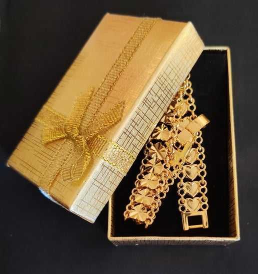 Pulseira / bracelete Corações Prata Esterlina 925 e banhada a Ouro 24K