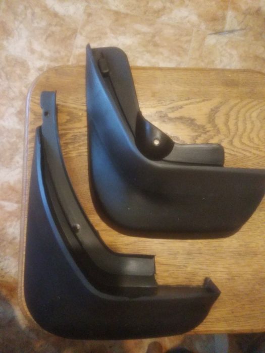 Бризговики А6С6 Ауді