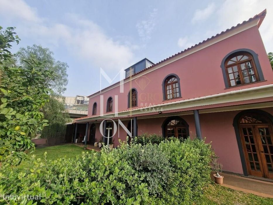 Moradia  T2 + 2 T1 (investimento) | Ilhéus | Funchal