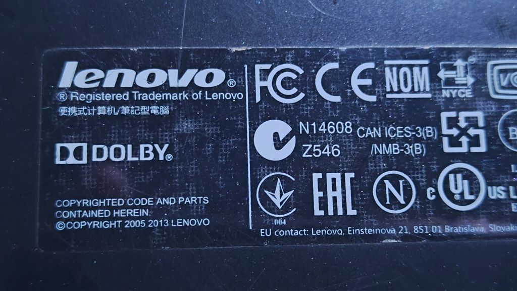 Sprzedam laptopa z funkcjami tabletu ekran dotykowy uszkodzony