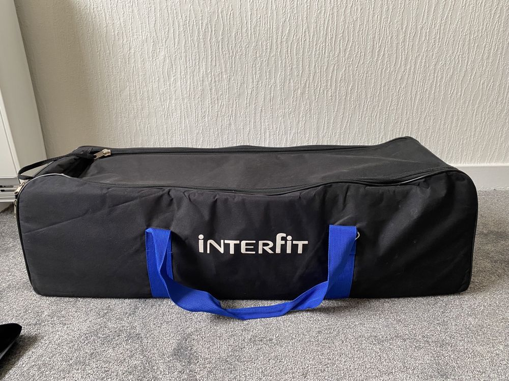 Interfit F121 200WS імпульсне студійне світло