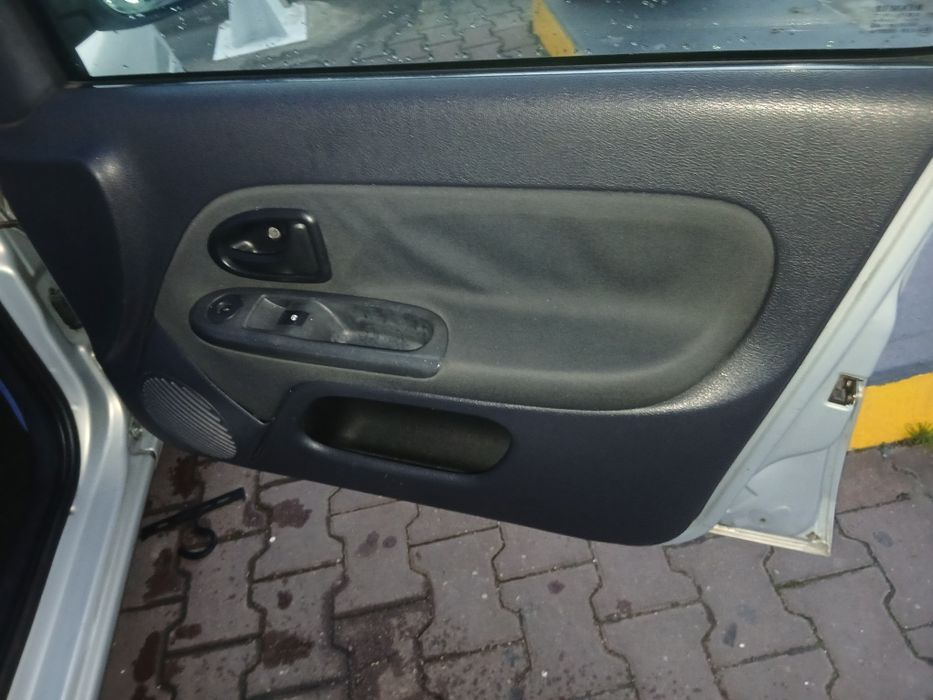 Renault clio dci gasóleo