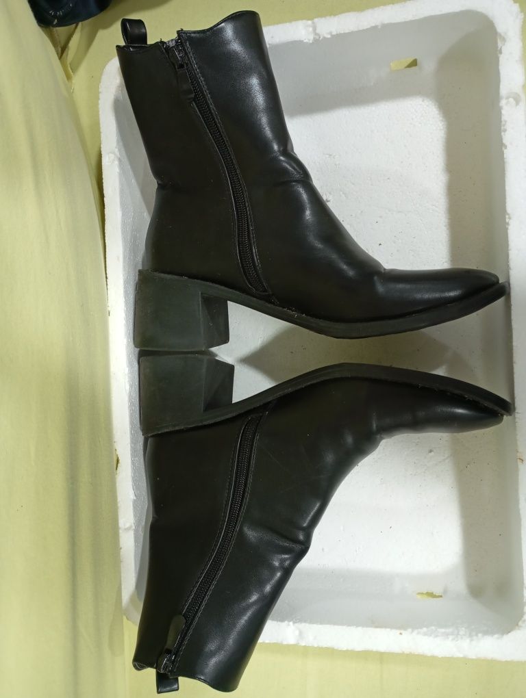 Botas cano médio