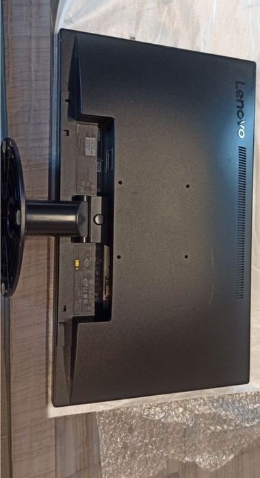 Monitor lenovo 22"