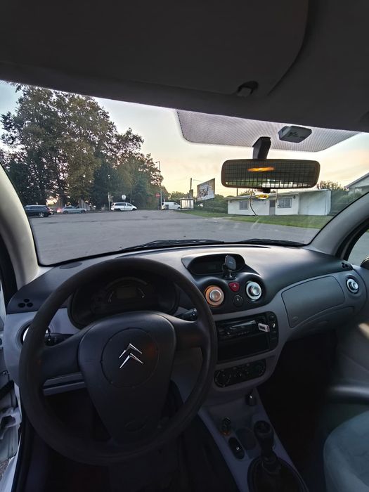 Citroen C3 1400
Comercial, 5 portas, 2 lugares 
IUC baixo
Baixo consum