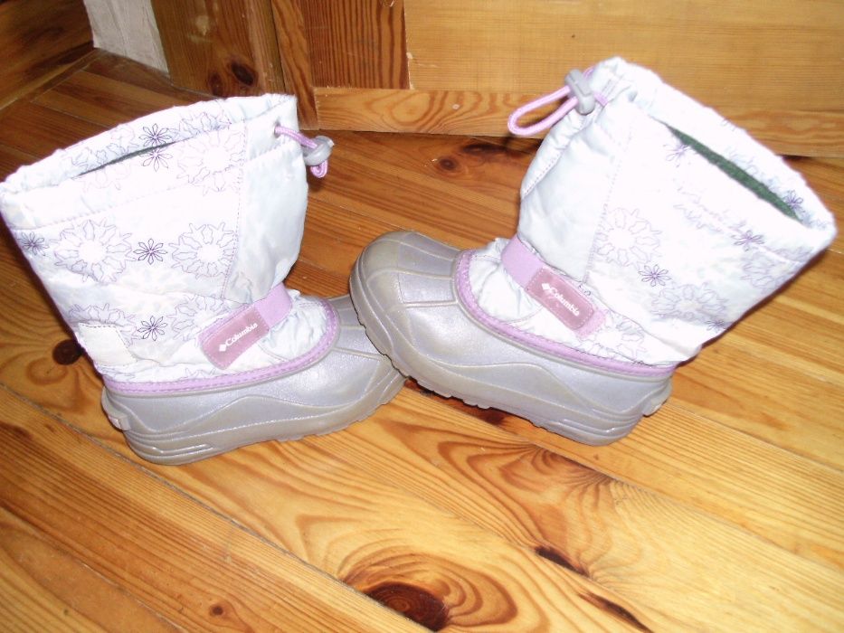 Columbia зимові чоботи сноубутси для дівчинки р.29