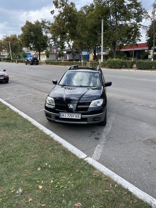 Аутлендер, Outlander, Mitsubishi