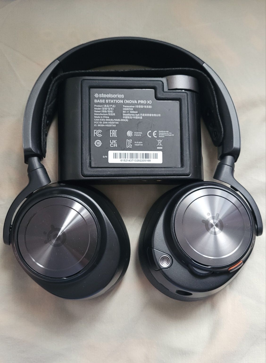 SteelSeries Arctis Nova Pro Wireless Słuchawki bezprzewodowe