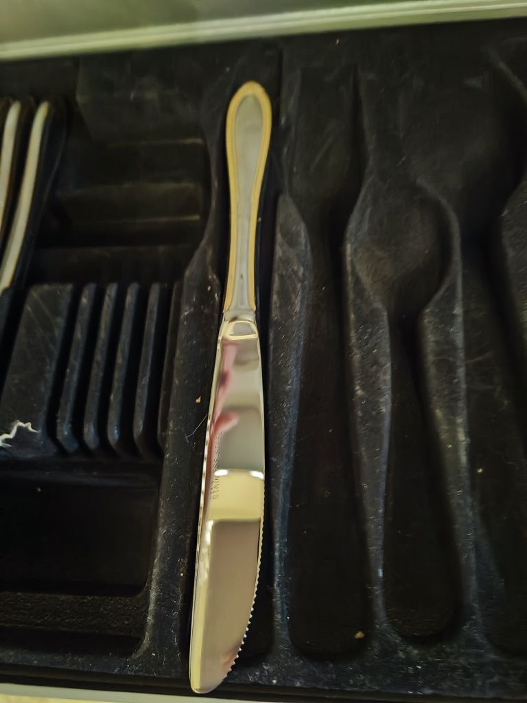 Новий набор столові ножі