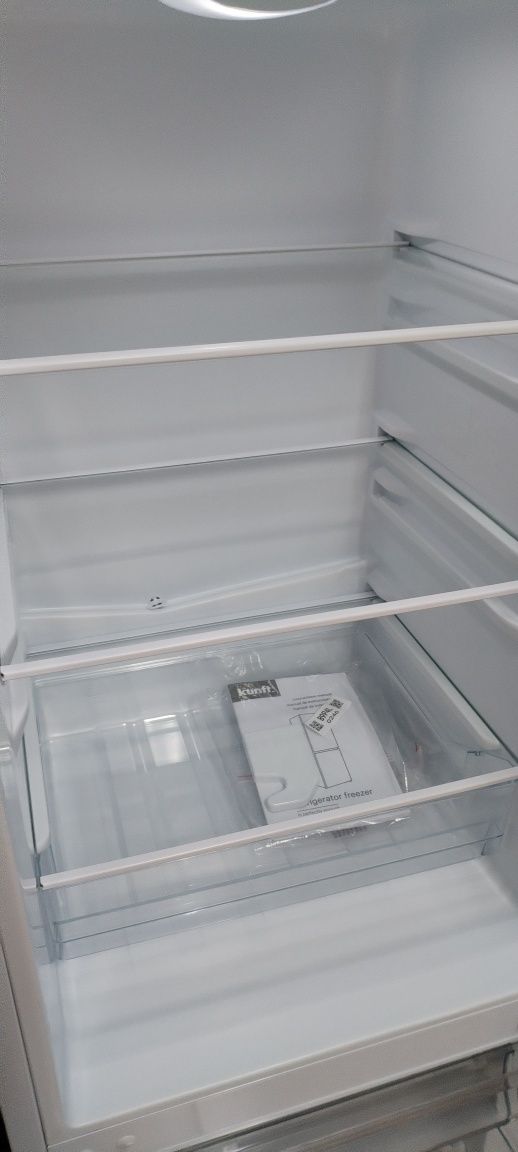 Combinado  com 4 meses de uso, na garantia...