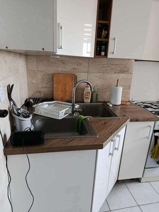 wynajmę przestronny pokój w ocieplonej kamienicy, ul. Łęgska