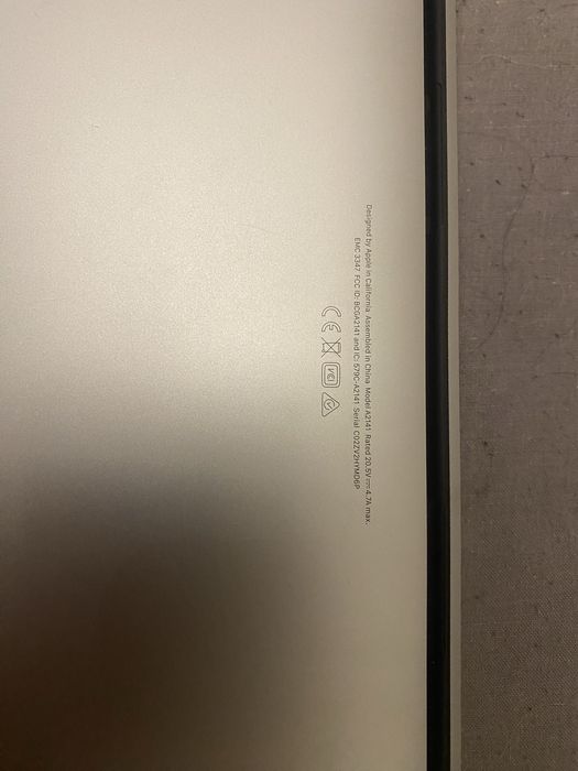 Macbook pro a2141