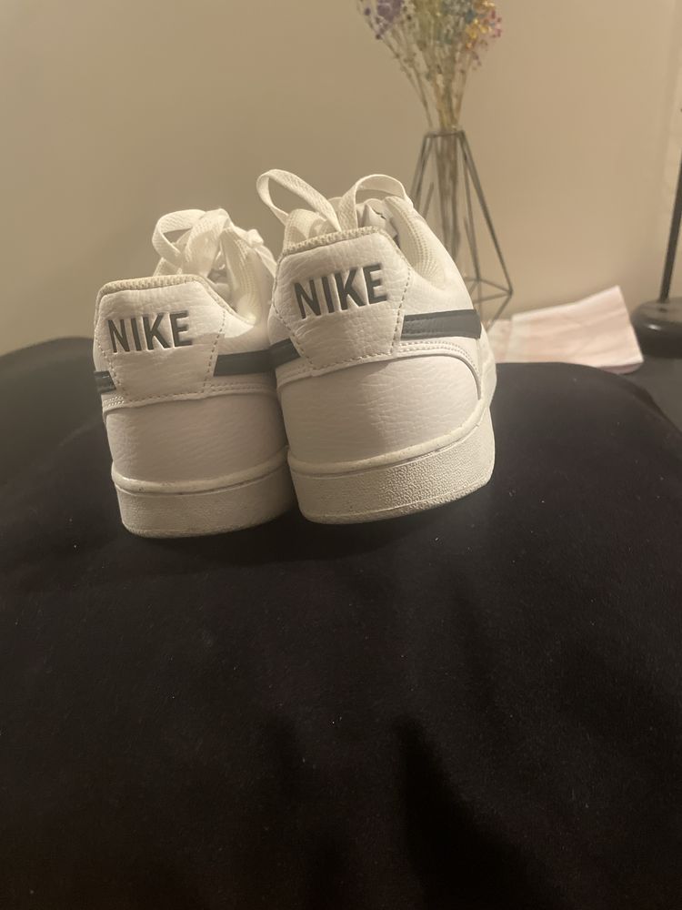 Nike court vision low