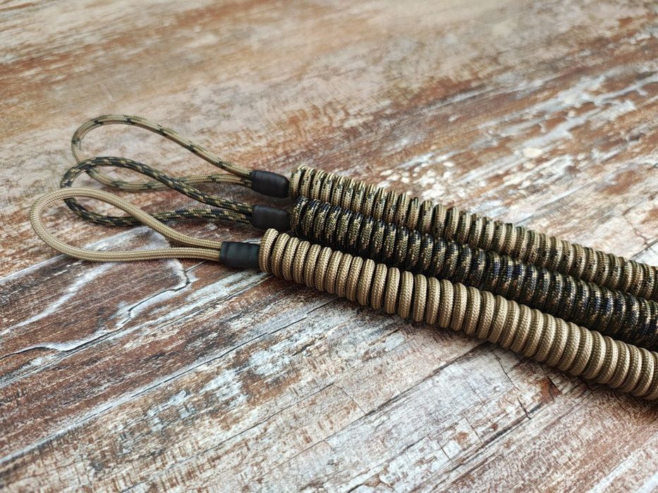 Шнур страховочный тренчик жёсткая петля-карабин койот/олива/черный