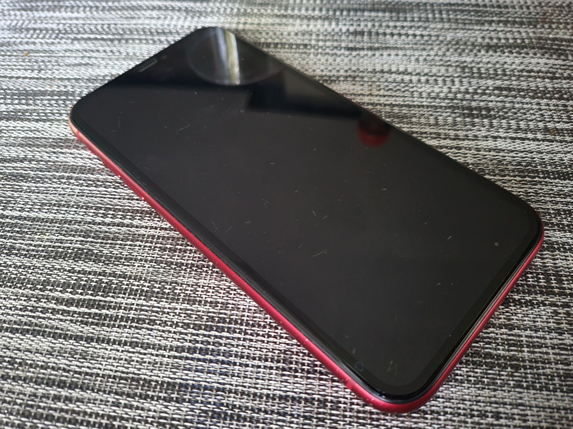 iPhone 11 Czerwony