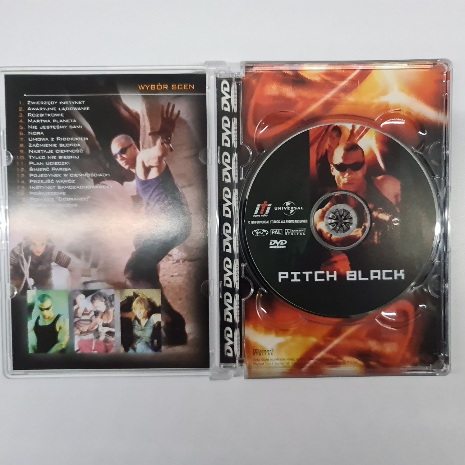 Pitch Black film na DVD